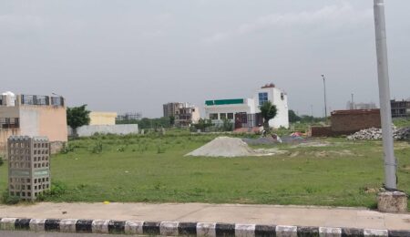 Property in Sector 81 Faridabad Nehar Par