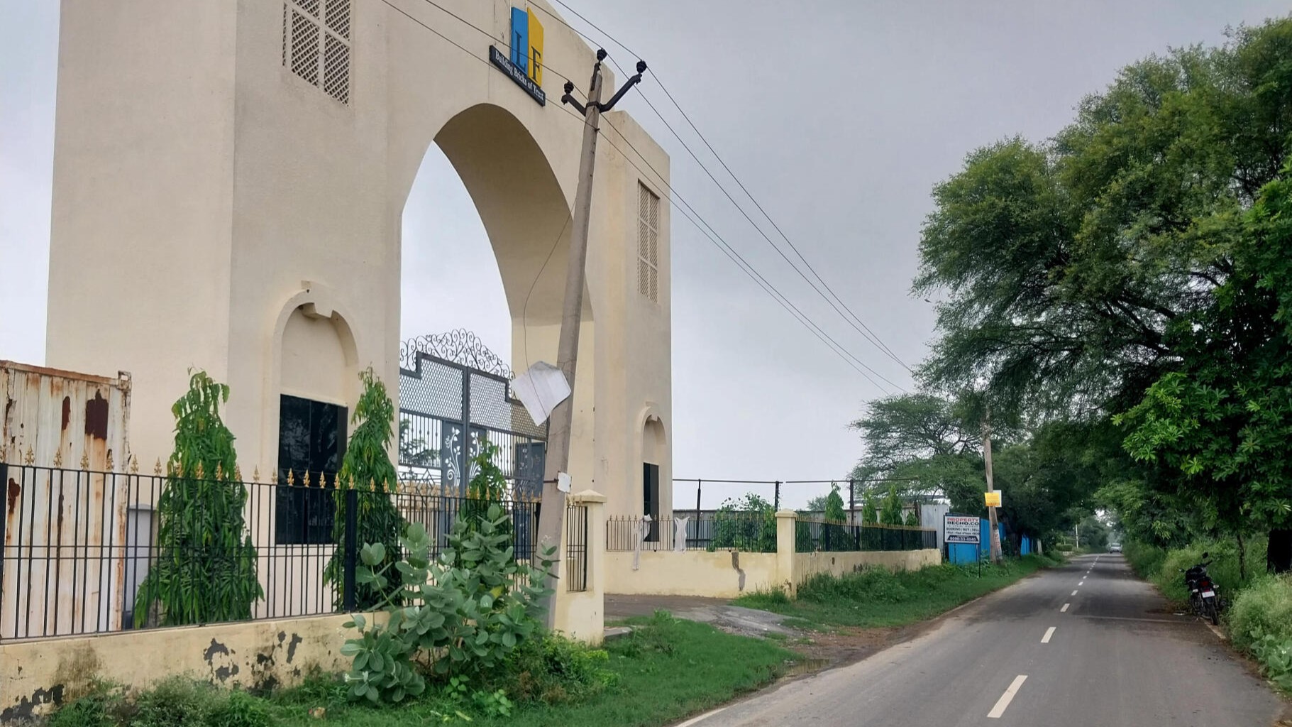 Smart 140 Sq. Yards Plot Investment in SLF Greens Faridabad