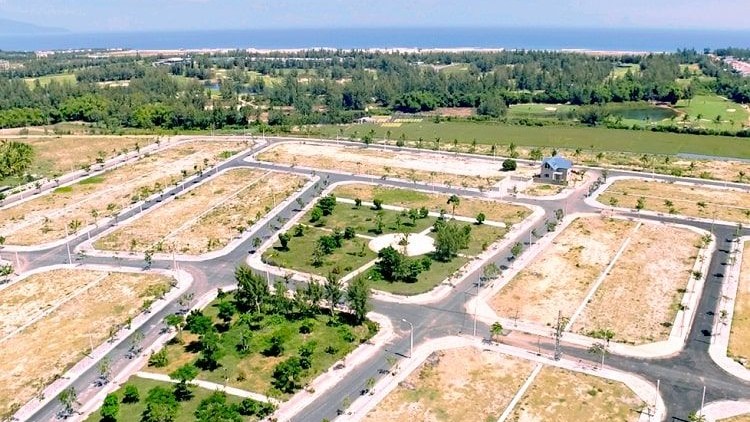BPTP Sector 75 Q Block 300 Sq. Yards Plot for Sale
