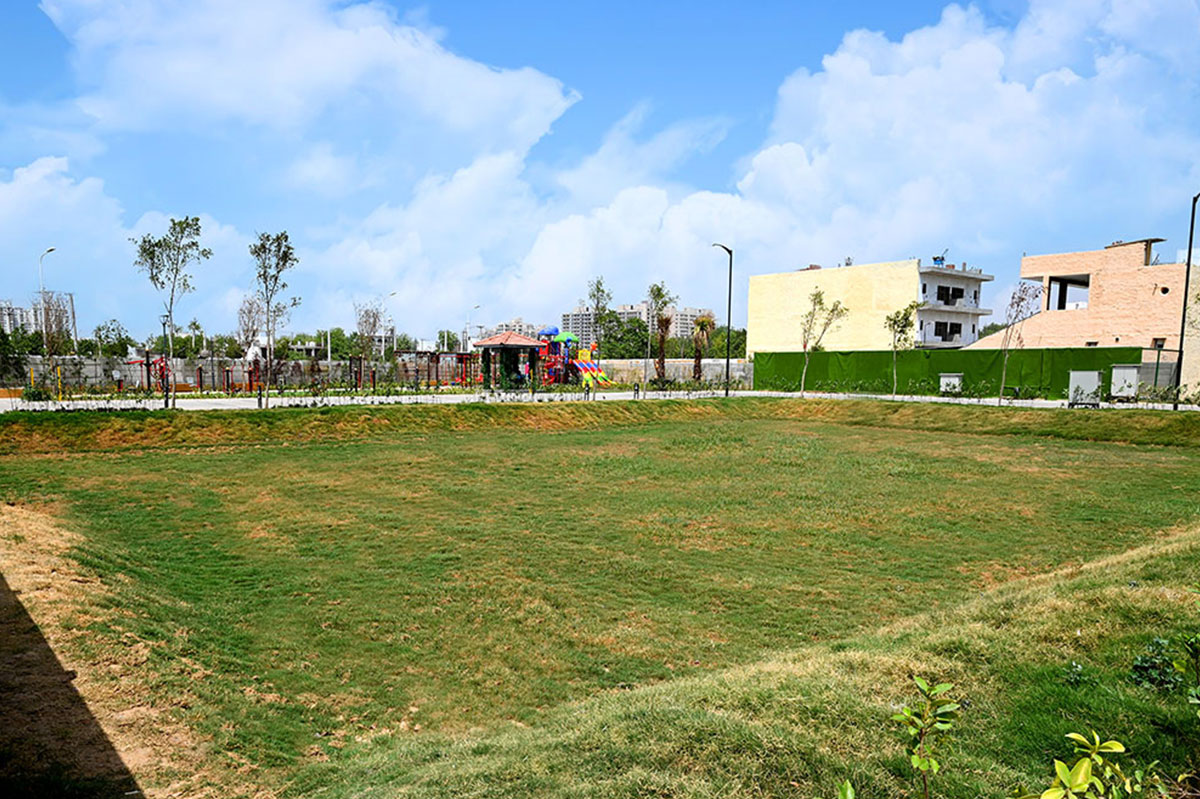BPTP District 1 Sector 81 Faridabad – Premium Residential Plot for Sale