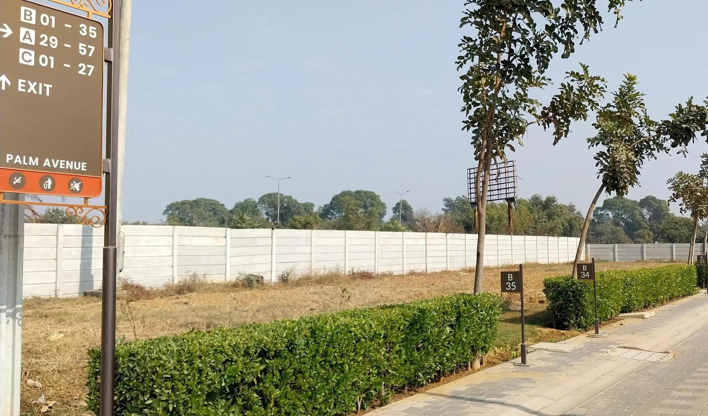 144 Sq. Yards Freehold Plot in BPTP District 4 Faridabad