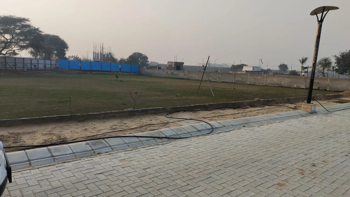 155 Sq. Yards Plot Near Delhi NCR | La Dimora
